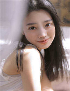 和空姐同居的日子 电影-酒色男女