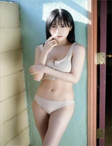 伊人大香线蕉手机视频-金花瓶梅花6线上观看