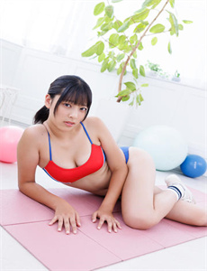 跟踪她的秘密性行为